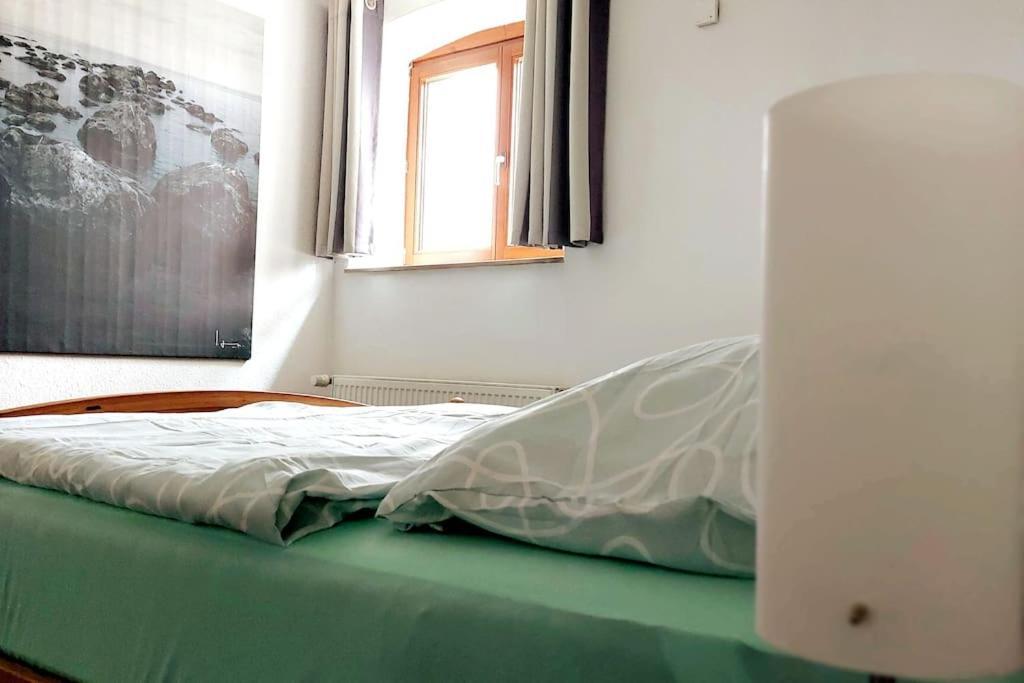 Zentrale Ferienwohnung - Direkt Am See Und Schloss 什未林 外观 照片